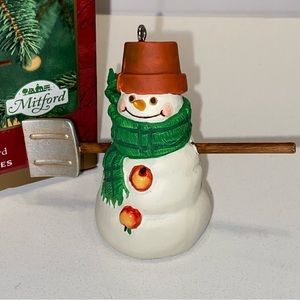 Vintage Hallmark Ornament MAX THE SNOWMEN OF MITFORD 2000 with Box